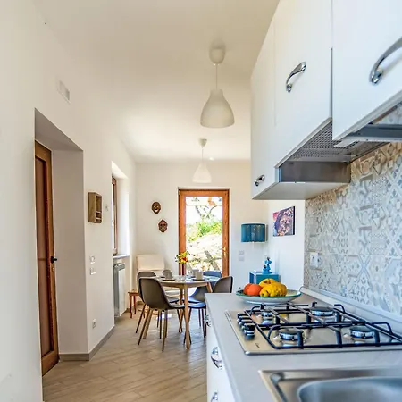 Albero Di Giada By Interhome